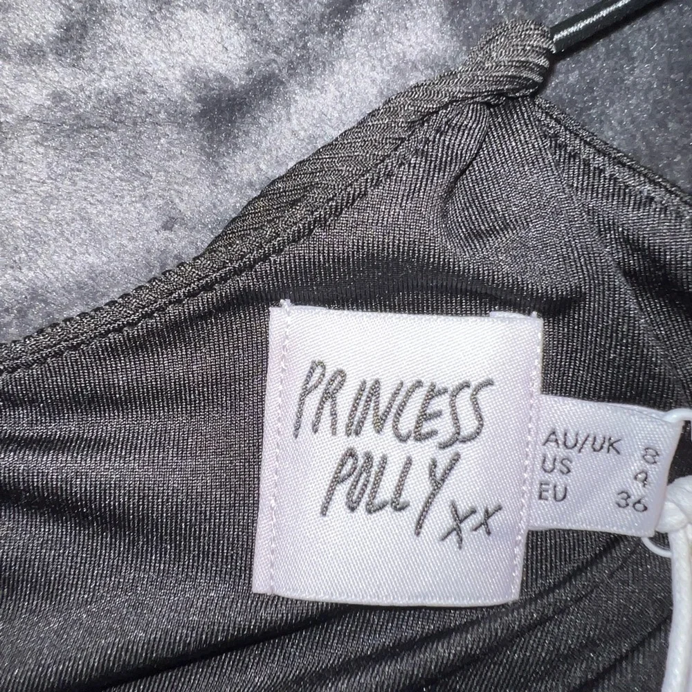 Princess Polly Belinda Top in Black Size 4 New with tag - Picture 7 of 9